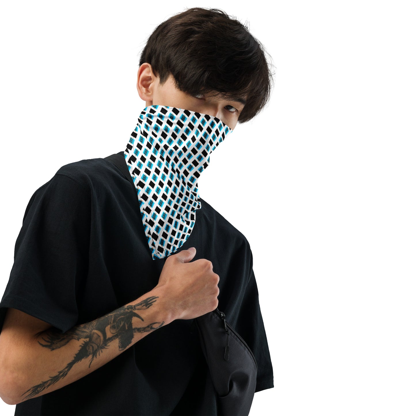 Bandana con estampado integral de cuadros en blanco y negro con diseño pequeño de logotipo de Kiko
